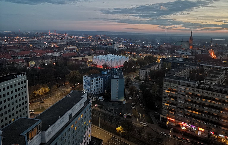 panorama miasta nocą